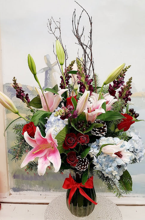 Christmas Season Luxury Vase Arrangement