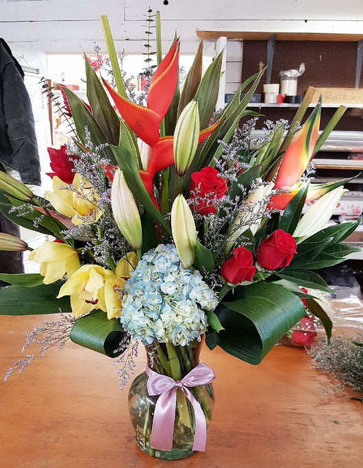 2019 Spring Tropicals Flower Arranfement