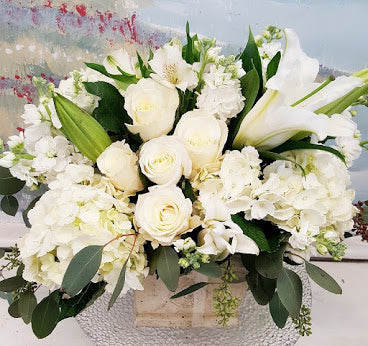 Wedding Party Event Centerpiece Arrangement
