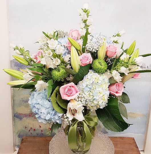 Fall Season Luxury Vase Arrangement