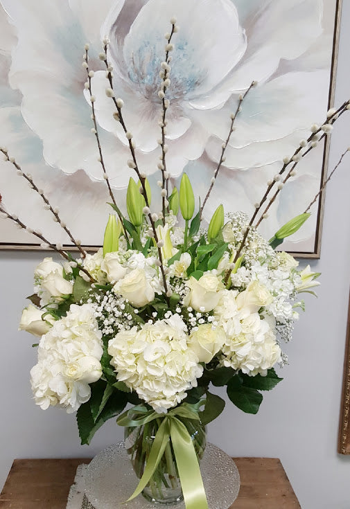 White Luxury Vase arrangement