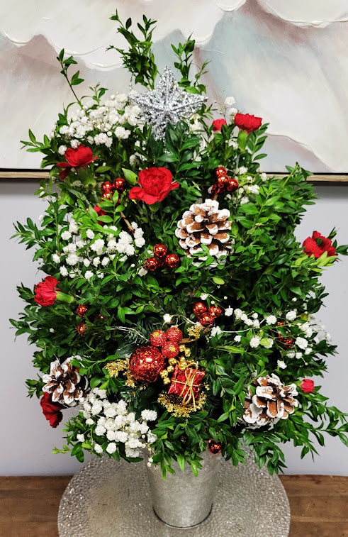 2021 Christmas Boxwood Tree ( With LED Light)