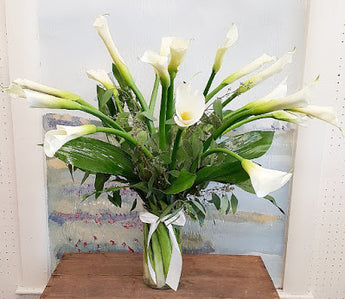 Long Steam Calla Lily  Luxury Vase Arrangement