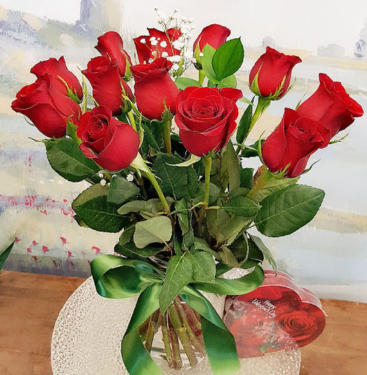 Valentine's 10% Off Dozen Red Rose Luxury Bouquet & Premium Chocolate