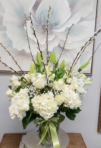 2021 White Luxury Vase arrangement