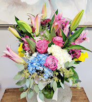 2022 Fall Season Colorful Luxury Vase Bouquet