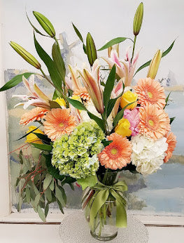 Spring Peach Colorful Vase Arrangement