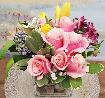 2020 Spring  Pink Cube Arrangement