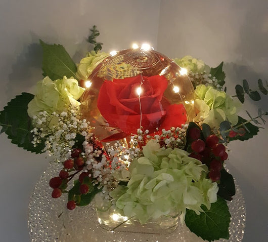 2021 Globe Rose Cube Arrangement